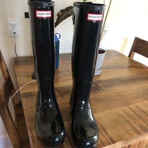 Black hunter boots 8